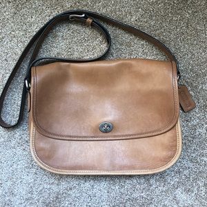 Vintage Coach crossbody purse